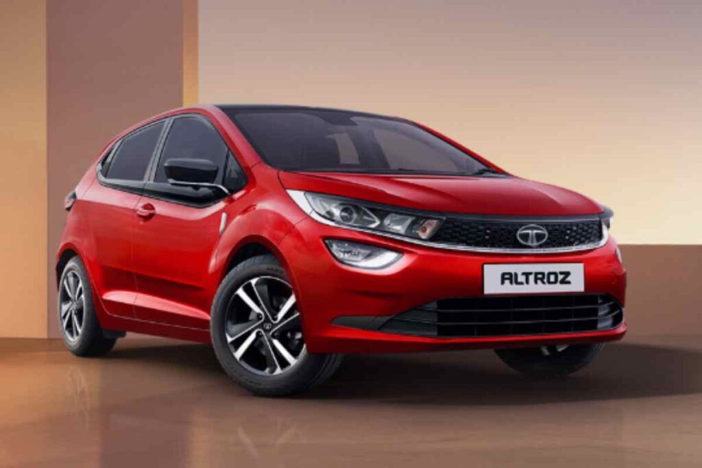 2025 Tata Altroz Facelift Revealed!