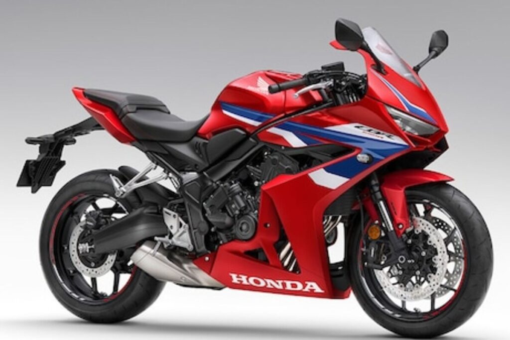 Honda Unleashes CB650R & CBR650R with E-Clutch in India!